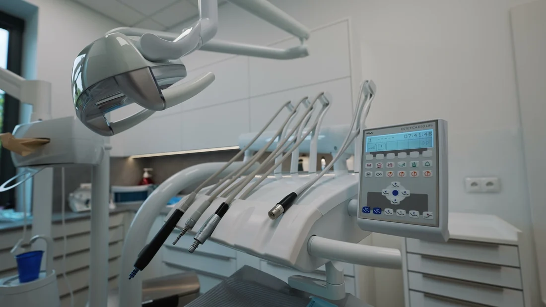 Nowoczesny unit stomatologiczny